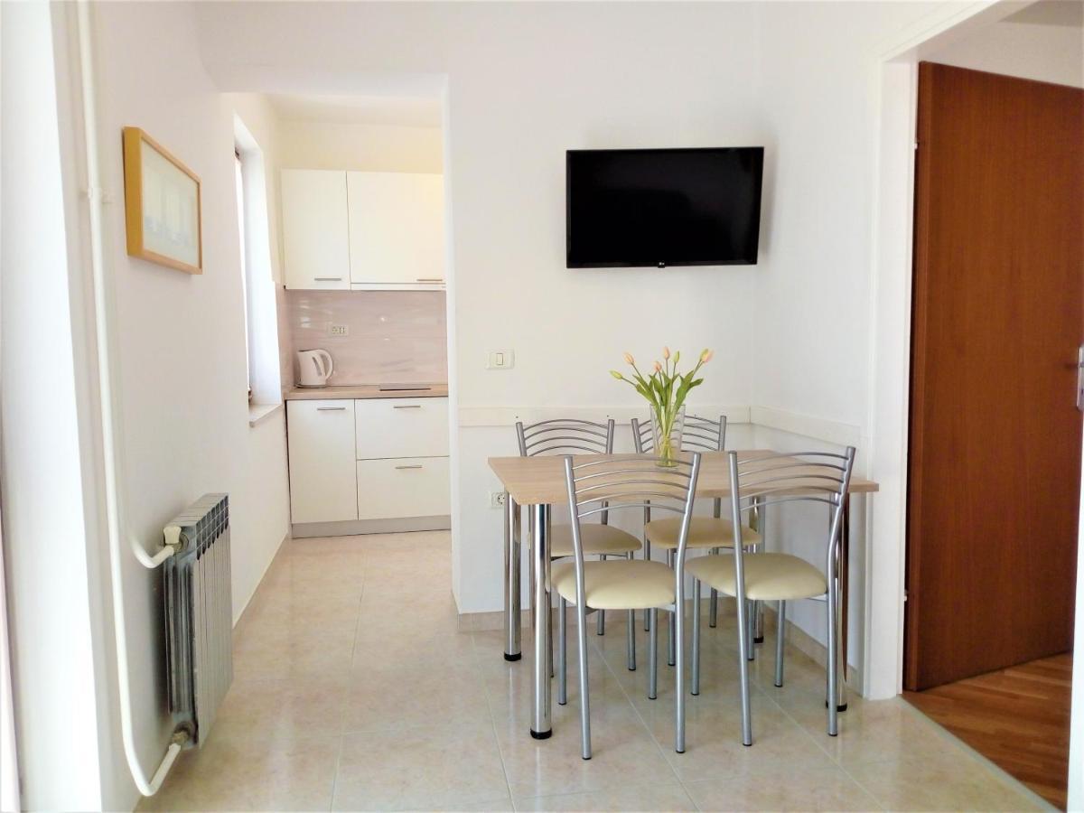 Istra 2 Apartment Medulin Bagian luar foto